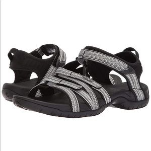 TEVA Women’s Sandals Open Toe 8.5